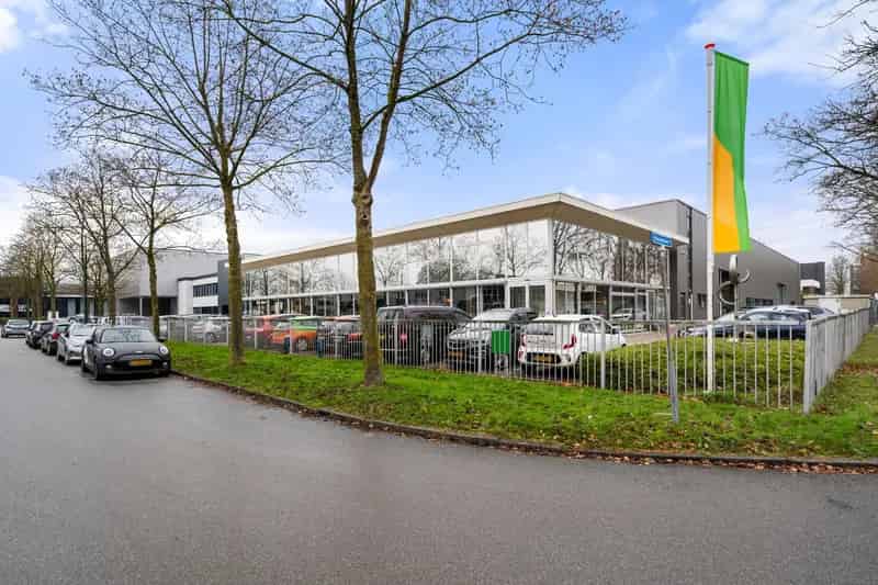 Bedrijfshal te huur Veenendaal 4128m²