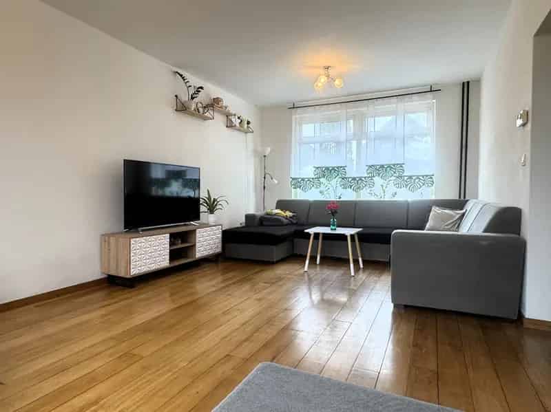 Moderne Tweekapper Lottum 3 slaapkamers Nieuwe Keuken Tuin Garage