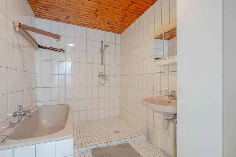 Royale Dubbele Bovenwoning in Tarwewijk Nabij Zuidplein