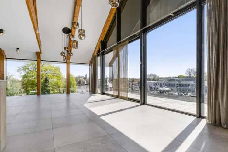 Luxe Penthouse Ouderkerk aan de Amstel: Amstelzicht en Ruimte