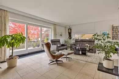 300m2 2-onder-1-kapwoning 5 slaapkamers Alphen aan den Rijn