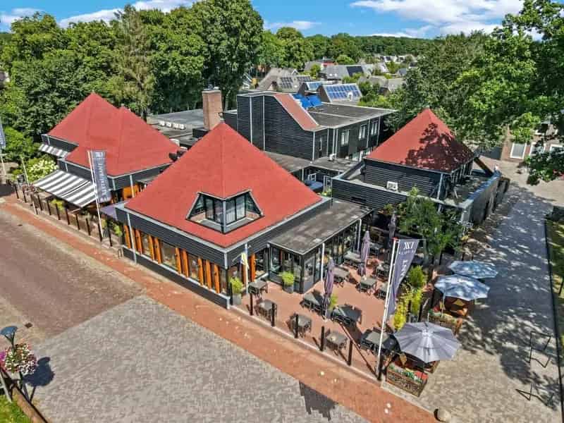 Hotel te koop Borger: 23 kamers, restaurant, terras