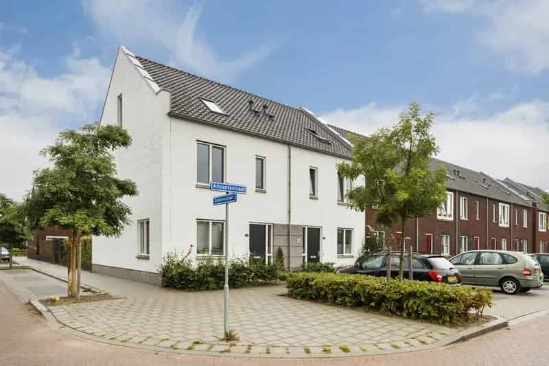 4 Kamer Woonhuis Lent