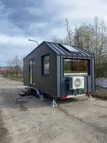Tiny House Moon Te Koop: Instapklaar Plug & Play Vakantiehuis