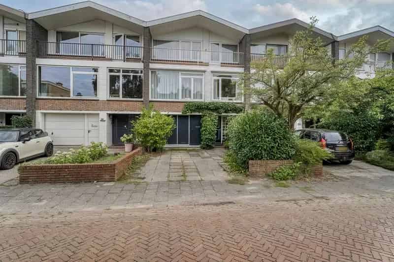 Huis te koop: Chopinlaan 31 2253 BS Voorschoten | Funda
