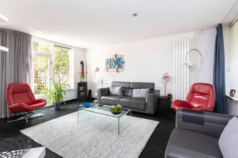 Gasvrij herenhuis 6 slaapkamers Fokkesteeg Zuid
