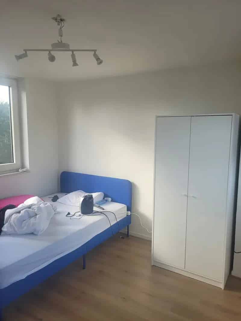 Ruime Luxe Kamer Utrecht Zuilen - Gemeubileerd - 1Gbps Internet