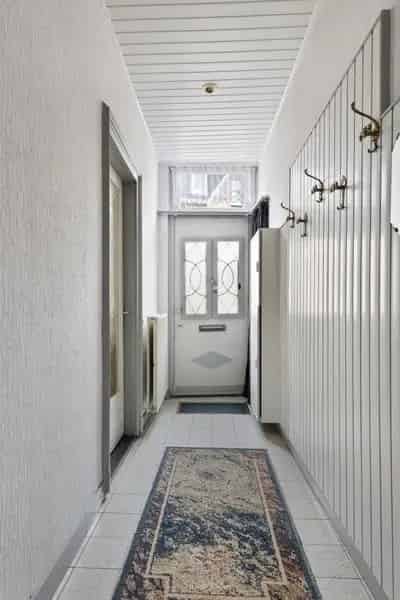 Half Vrijstaande Woning te Moderniseren Ruim Perceel 670m2