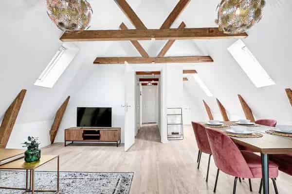 Appartement Willemskade Leeuwarden: Gemeubileerd appartement te huur