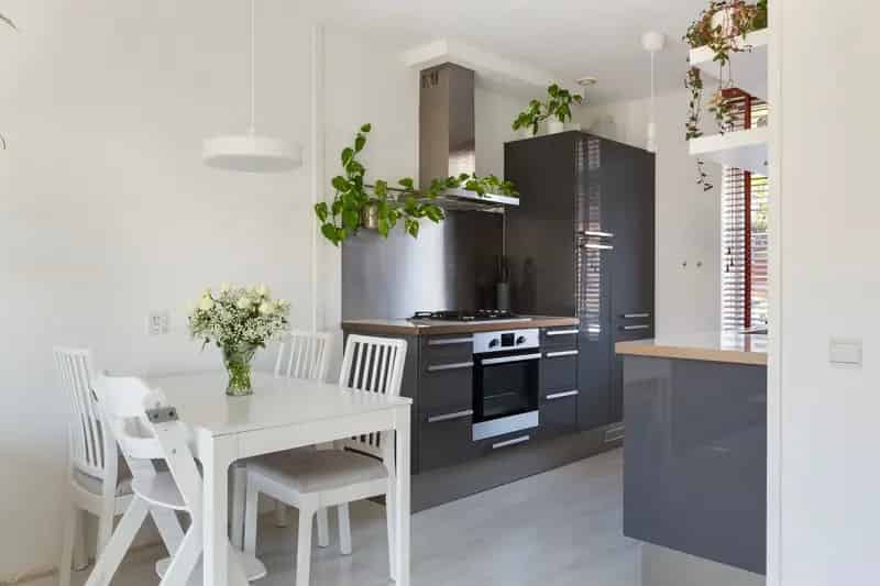Huis te koop Bloemenlaan Rotterdam 66m2 2 slaapkamers tuin
