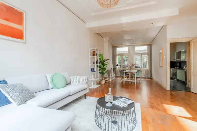 Dubbel benedenhuis Helmersbuurt Amsterdam 119m2 Tuin 3 slaapkamers