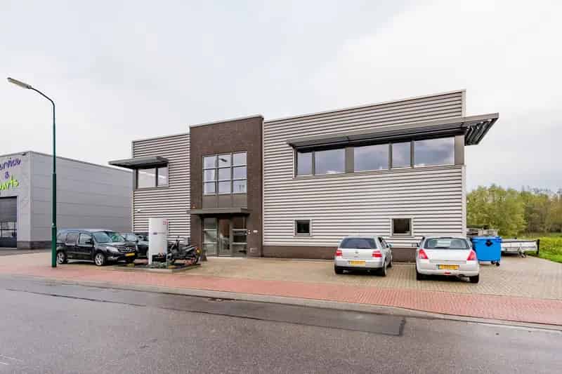 Kantoorruimte te huur Renswoude 122m²