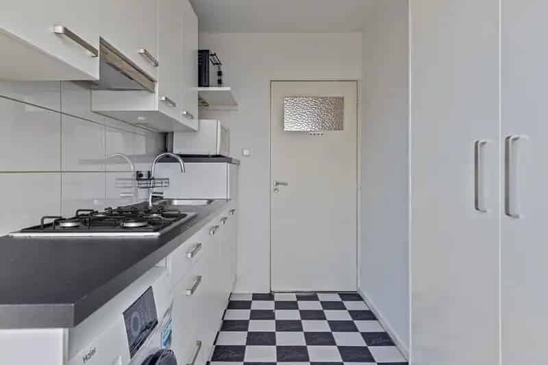 3-Kamer Appartement Bovenste Verdieping Balkon Gratis Parkeren