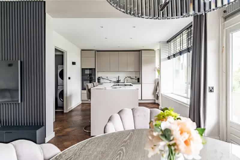 Gerenoveerd appartement Leidschendam nabij Mall of the Netherlands