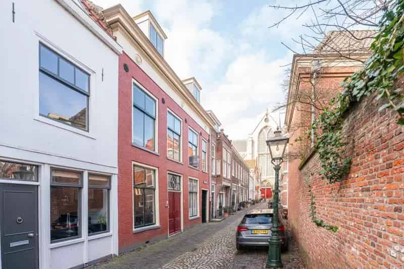 Appartement Leiden Centrum: Licht, Ruim en Centraal Gelegen