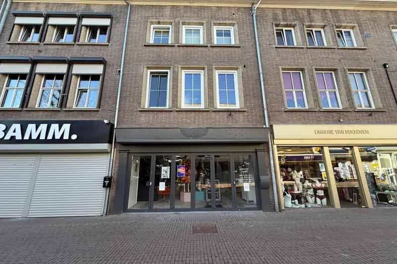 Winkel te huur Helmond Ameidestraat 86m2