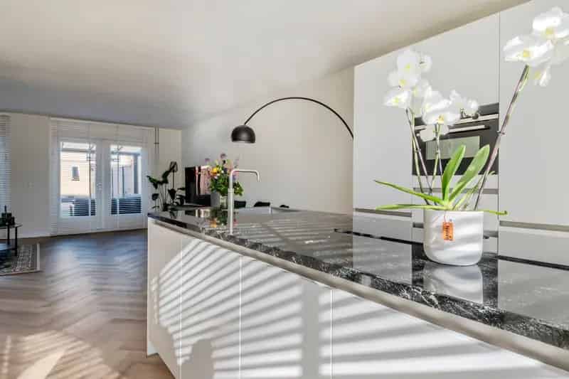 Huis te koop Tilburg Lombardijenlaan: Luxe gezinswoning 3 slaapkamers