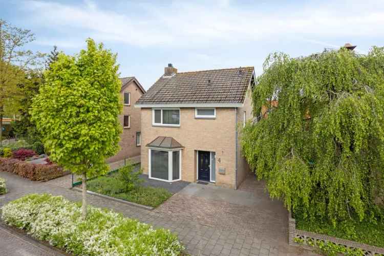 Huis te koop Made Spechtstraat 4