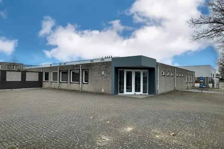 300-4566 m2 Bedrijfsruimte te Huur Oss