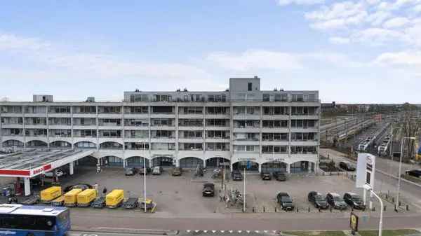 Nijmegen 3-kamerappartement  Stadsuitzicht Parkeerplaats Balkon