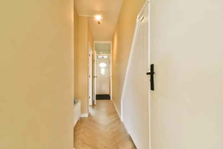 Te Koop Rotterdam Overschie: Luxe Benedenwoning met Tuin