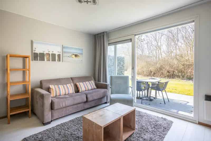 Tweekamerappartement Amelander Kaap: Zonnig terras nabij strand