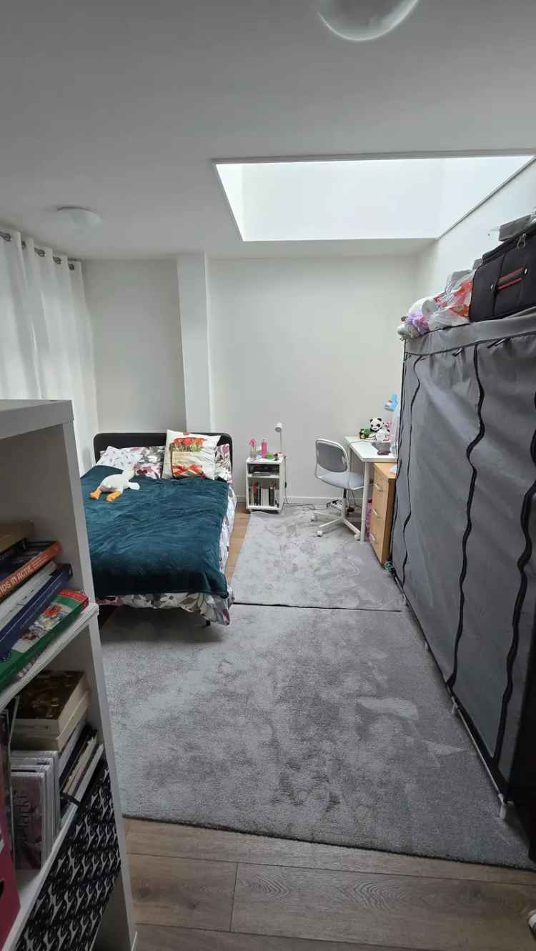 Studio available from August - end of January