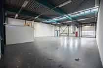 350 m2 bedrijfsruimte te koop in Hippolytushoef