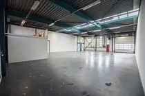 350 m2 bedrijfsruimte te koop in Hippolytushoef