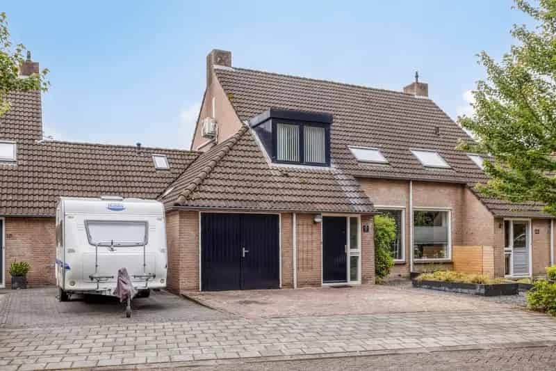 Ruime Tweekapper Schijndel - 4 slaapkamers - Tuin - Garage