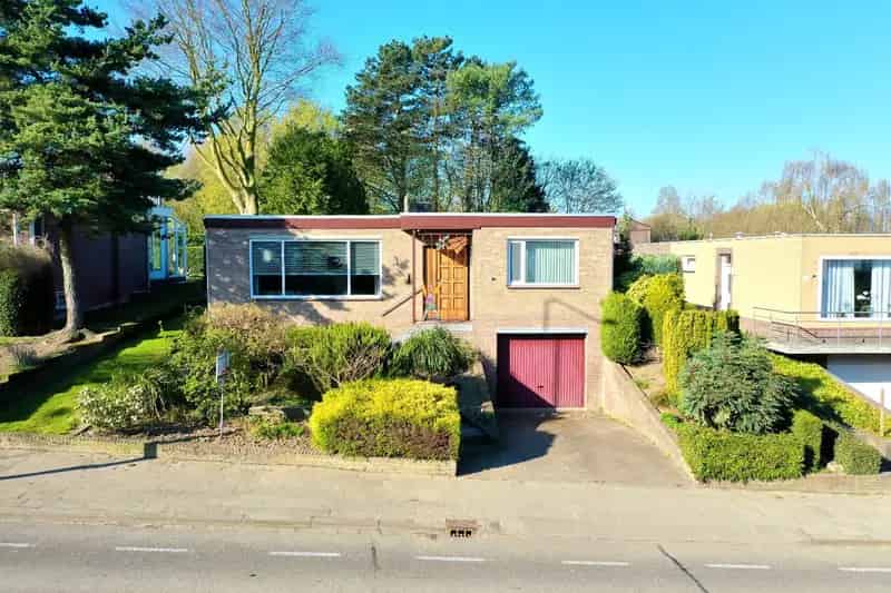 Vrijstaande Bungalow te Spaubeek 4 slaapkamers Grote tuin