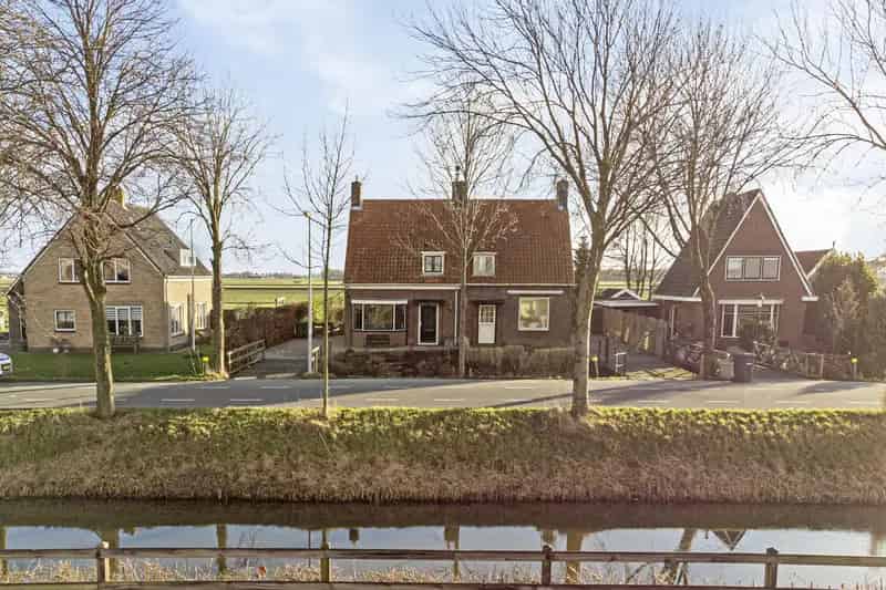 Ruim Huis met Vrij Uitzicht nabij Middenbeemster