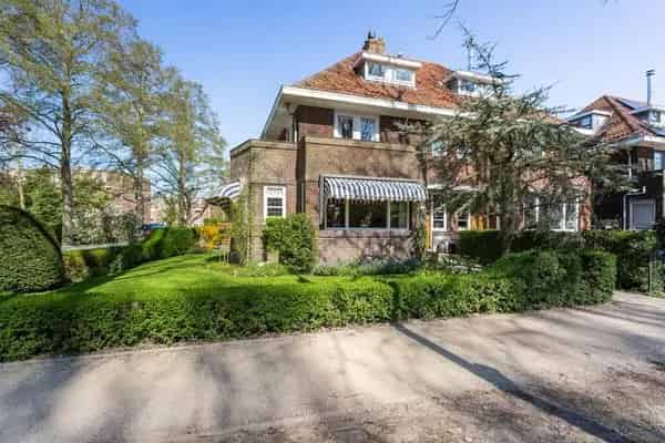 2-onder-1-kaphuis Hillegersberg 4 slaapkamers Ruime tuin Souterrain