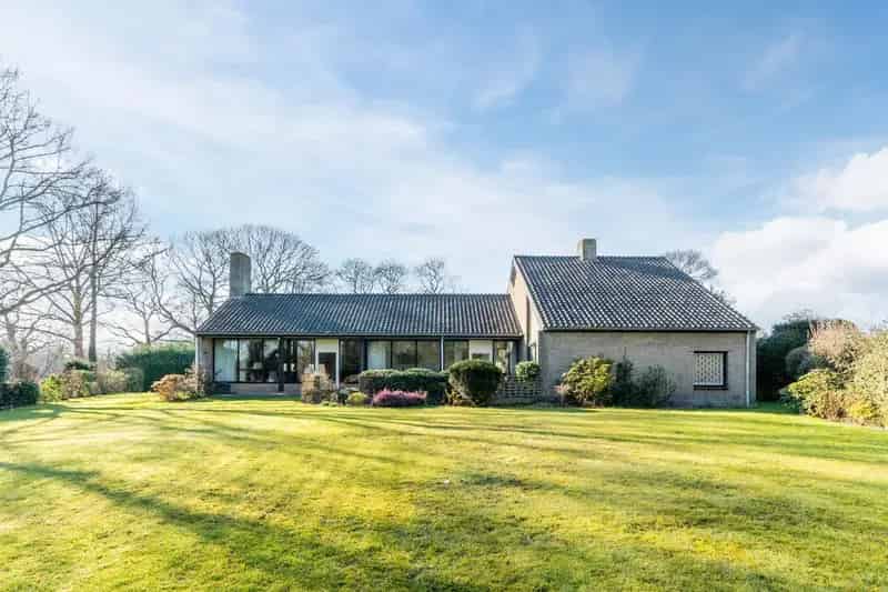 Vrijstaande Semi-bungalow Hoogeveen 2372m2