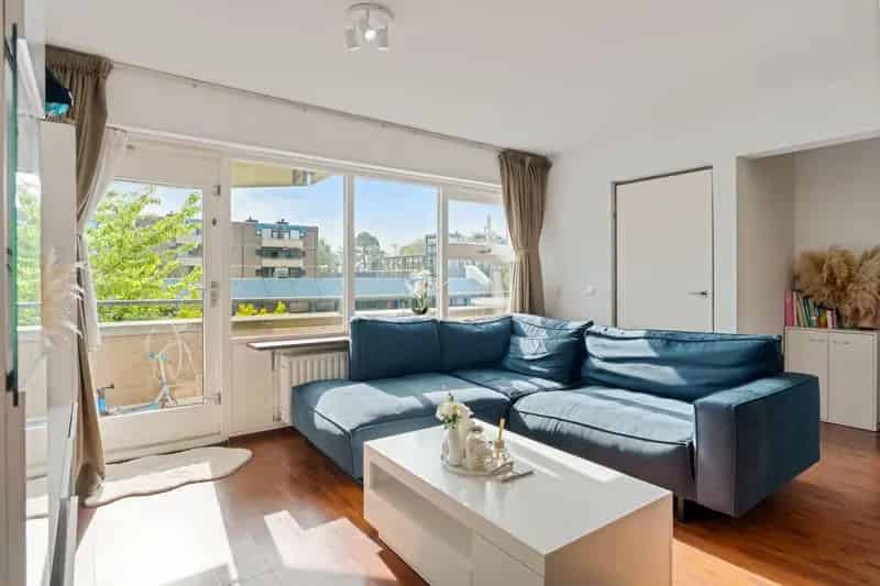 2 Kamerappartement Zoetermeer  Ruim Balkon Airco Starterwoning
