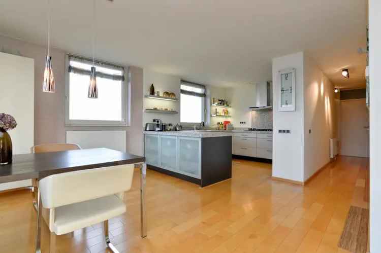 Luxe Penthouse Maastricht Zuid 160m2 3 slaapkamers 2 badkamers