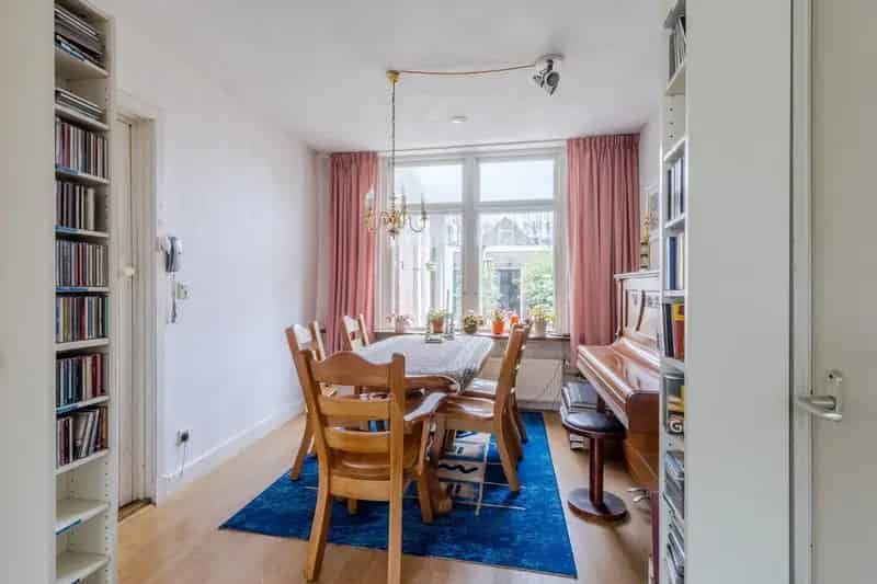 Vrijstaande woning met garage 52m2 Oud-Beijerland