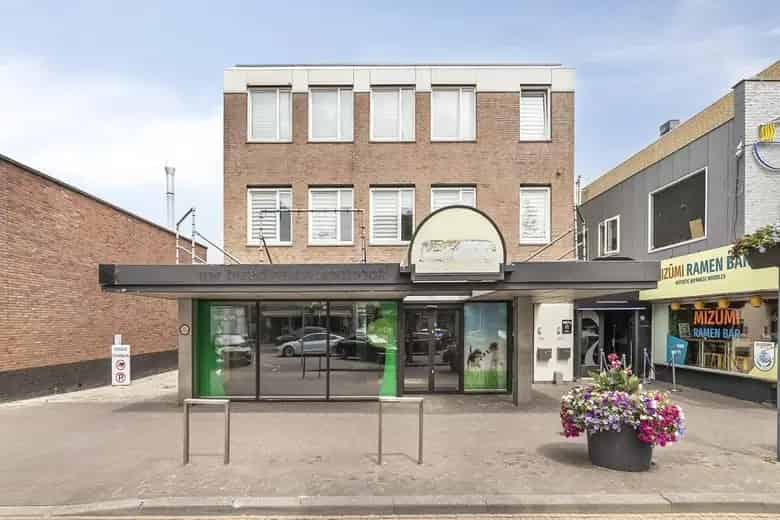 453 m2 Winkelruimte te Huur Hoofddorp