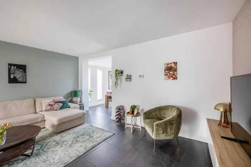 Ruime 2-onder-1-kapwoning met begane grond slaapkamer