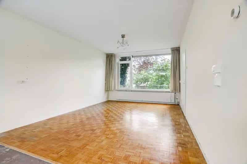 Tussenwoning Malden 4 slaapkamers  tuin zuidoosten