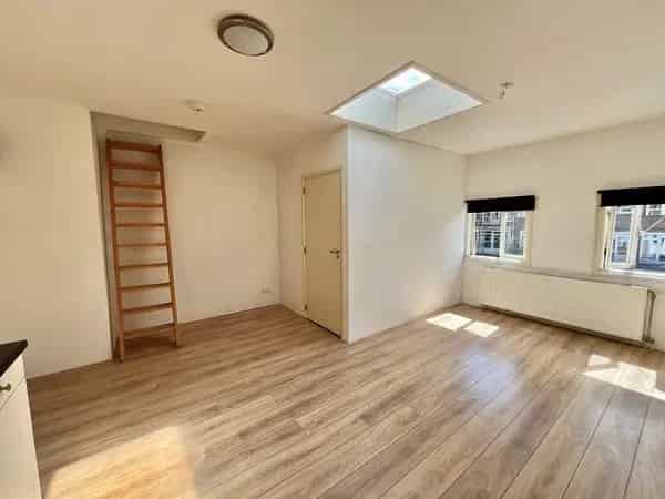 Studio Rotterdam Bergpolder: Geschikt voor Studenten (1 jaar)