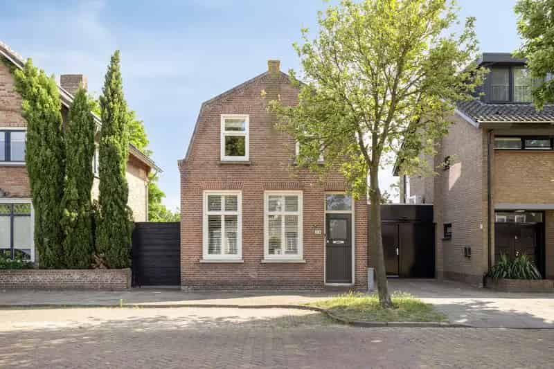 Huis te koop Made Centrum: Gezellige vrijstaande woning