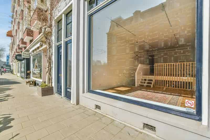 Bedrijfshal Amsterdam Centrum 94m2 Gerenoveerd