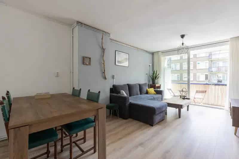 Te Koop: Drie Kamer Appartement Weesp 58m2 Startersappartement