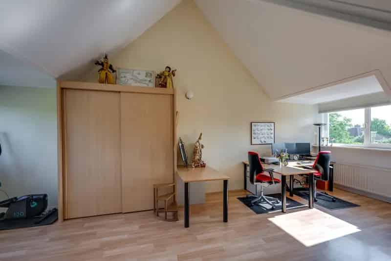 Ruime Hoekwoning De Neel 3 slaapkamers Garage Carport Zonnepanelen