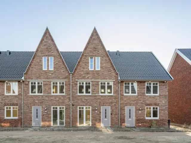 Luxe 5 Slaapkamer A+ Huis Badhoevedorp 150m2 Tuin Zonnepanelen