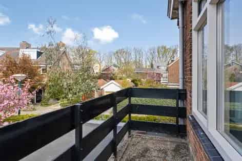 5 kamers huis van 160 m² in Oegstgeest