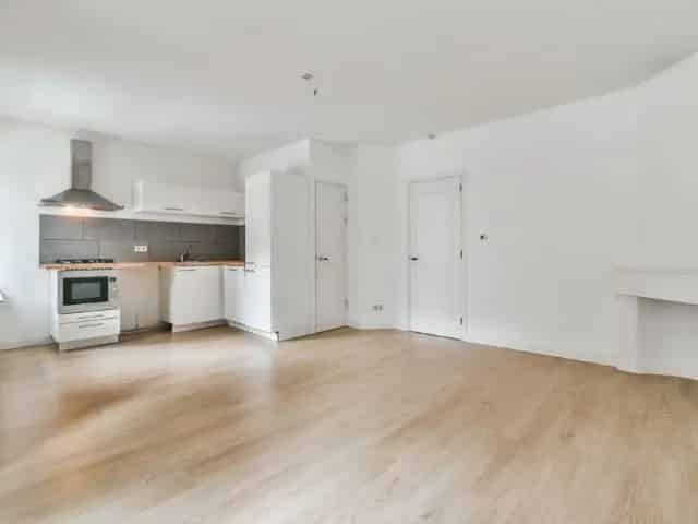 3 Kamer Appartement te Huur Amsterdam