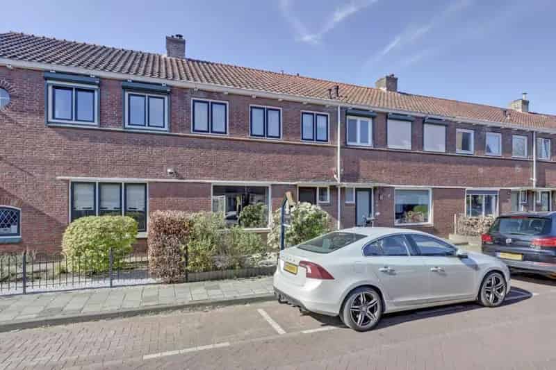 Ruime Tussenwoning Goes 3 Slaapkamers Tuin Zolder