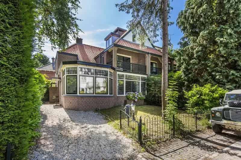 Moderne Villa 1905 Karakteristieke Elementen Luxe Afwerking